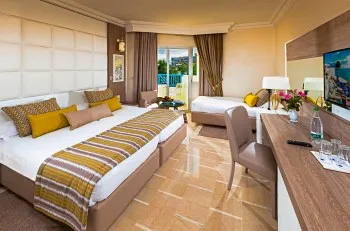 Triple-Rooms Triple-Rooms
